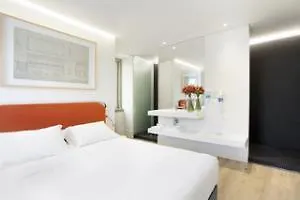 Serviced - Ascensor Da Bica Hotell 5*