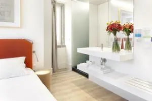 Serviced - Ascensor Da Bica Hotel Lisboa